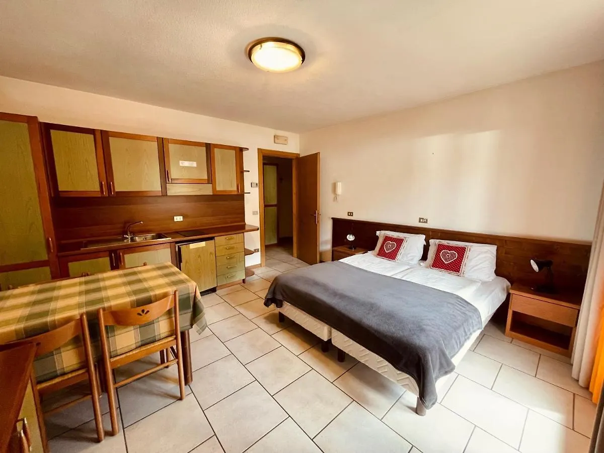 Aparthotel Elga Residence - Relax In Alta Valtellina - Bormio Valdisotto