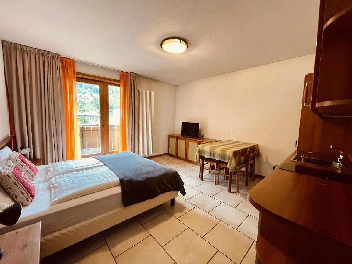 Elga Residence - Relax In Alta Valtellina - Bormio Valdisotto 0*,  Italië
