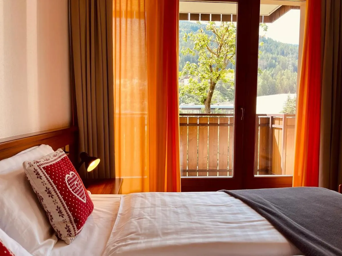 Aparthotel Elga Residence - Relax In Alta Valtellina - Bormio Valdisotto Italië